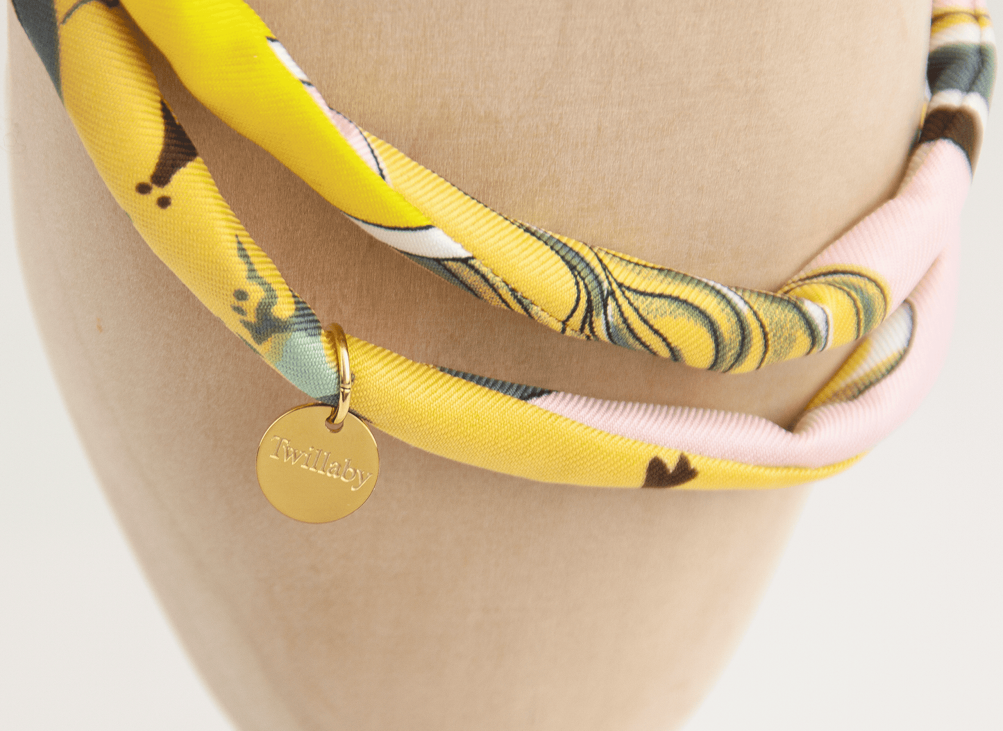 Twillaby Design Nr.32: Lingerie Lizzie