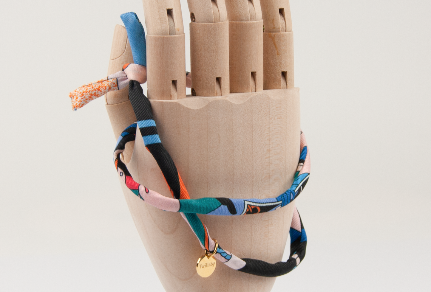 Twillaby Design Nr.57: Urban Uma Knallig Bunt
